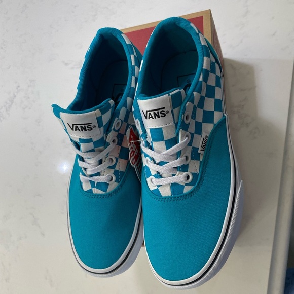 SOLD ‼️✨VANS NEW✨ WOMAN SHOES 👟 - Picture 2 of 10